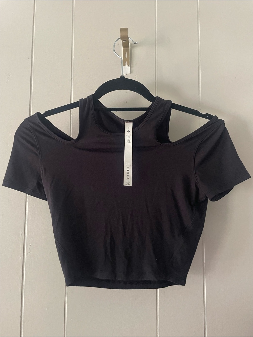 Lululemon Shoulder Cut-Out Yoga T-Shirt Black Size 2